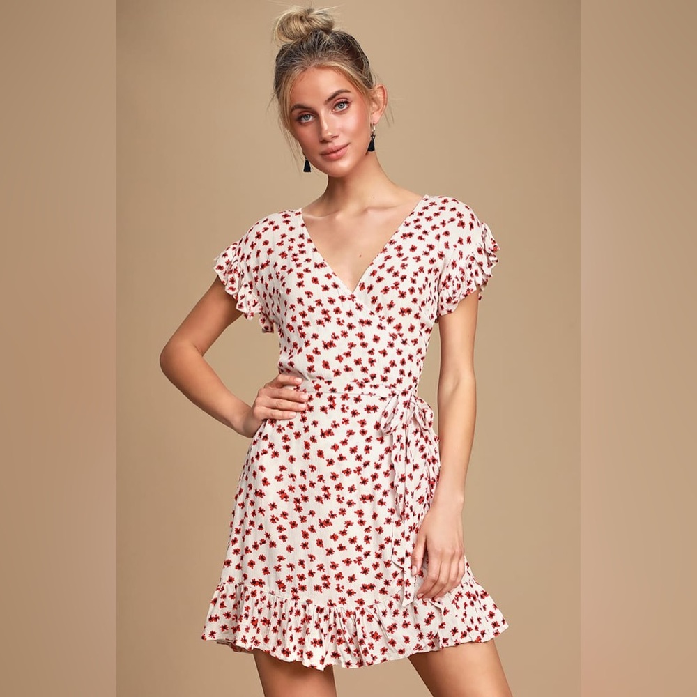 Billabong Wrap and Roll White Floral Print Mini Wrap Dress